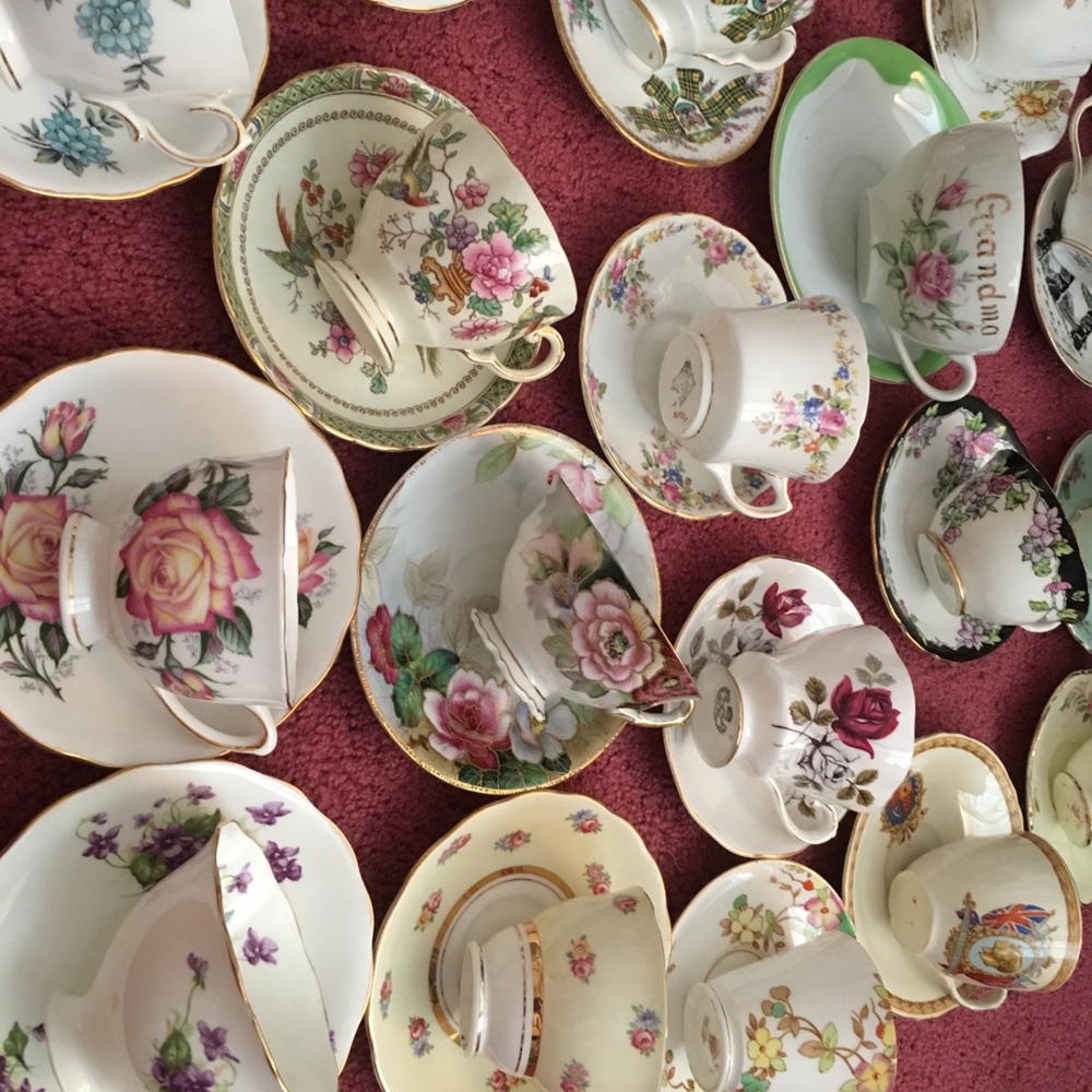 Tea cups